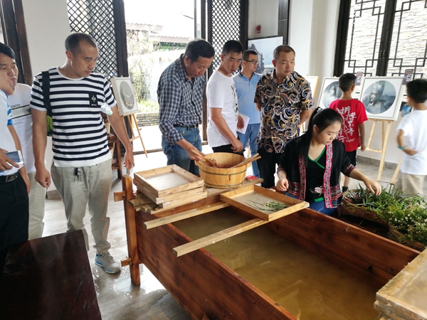 http://www.gzcc.edu.cn/upload/images/2017/7/1085554543.jpg