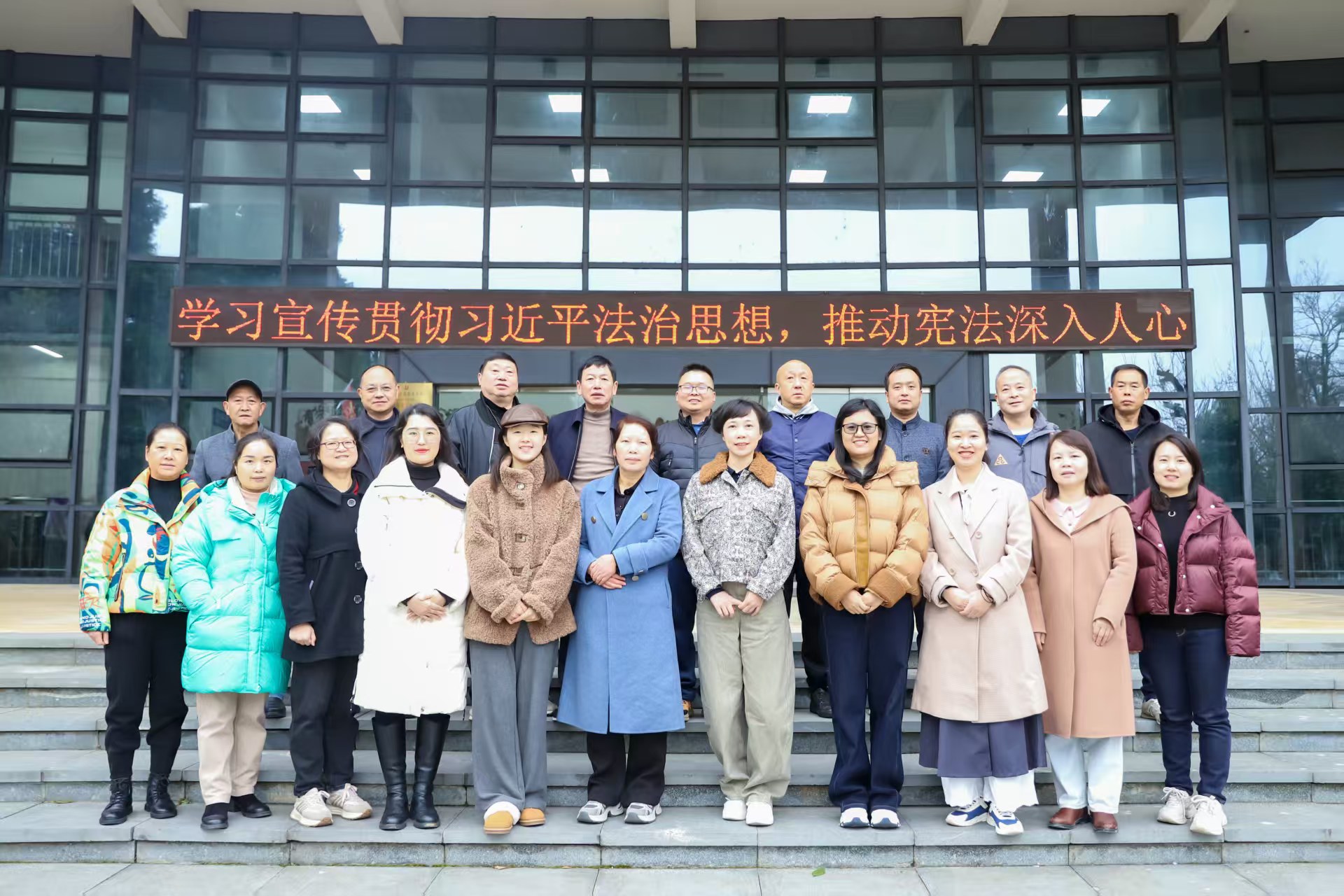 ab68c124bade2498aee86612655184a5.jpg ab68c124bade2498aee86612655184a5.jpg