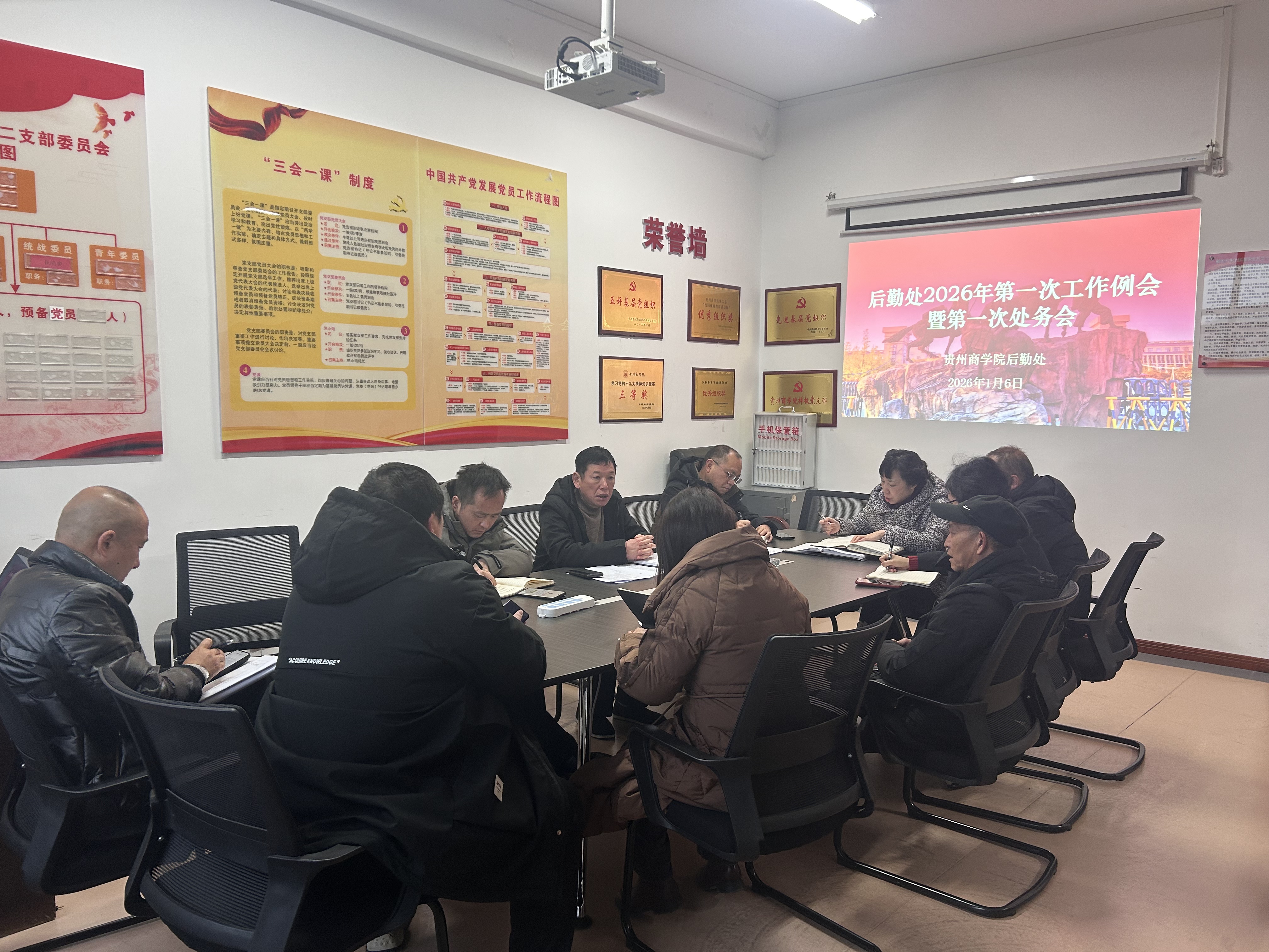 24c5994ae50a6348fe2e7dfcbfb94eca.jpg 24c5994ae50a6348fe2e7dfcbfb94eca.jpg