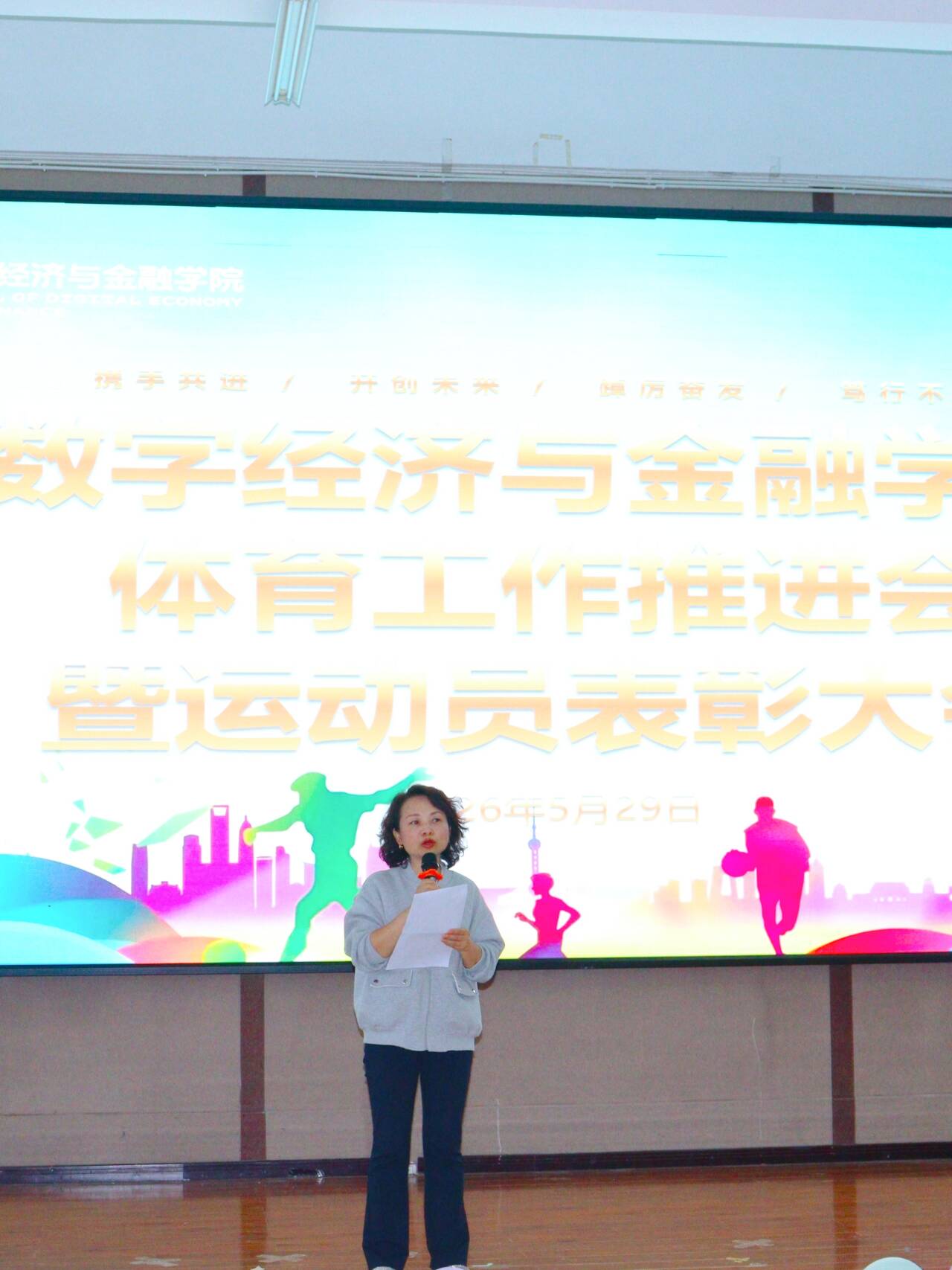 12d1bbb2cdff2347f4be795c8bdeae6f_720.jpg 12d1bbb2cdff2347f4be795c8bdeae6f_720.jpg