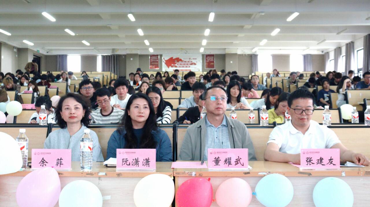 a461d8b35b8d44807cf395b65a970a61_720.jpg a461d8b35b8d44807cf395b65a970a61_720.jpg