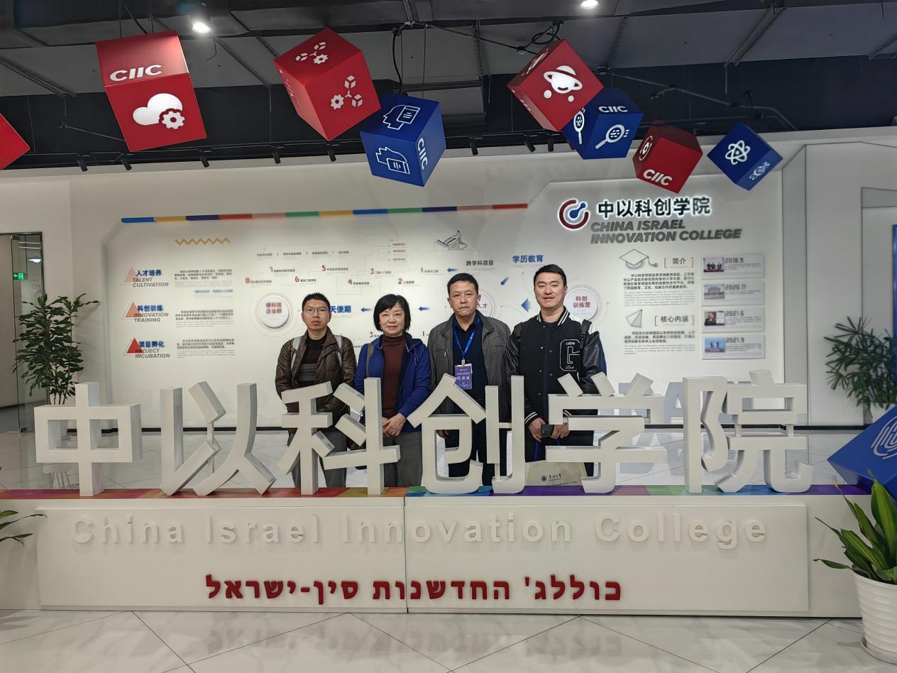 d09216fd708499ae8785ad78159d1bde