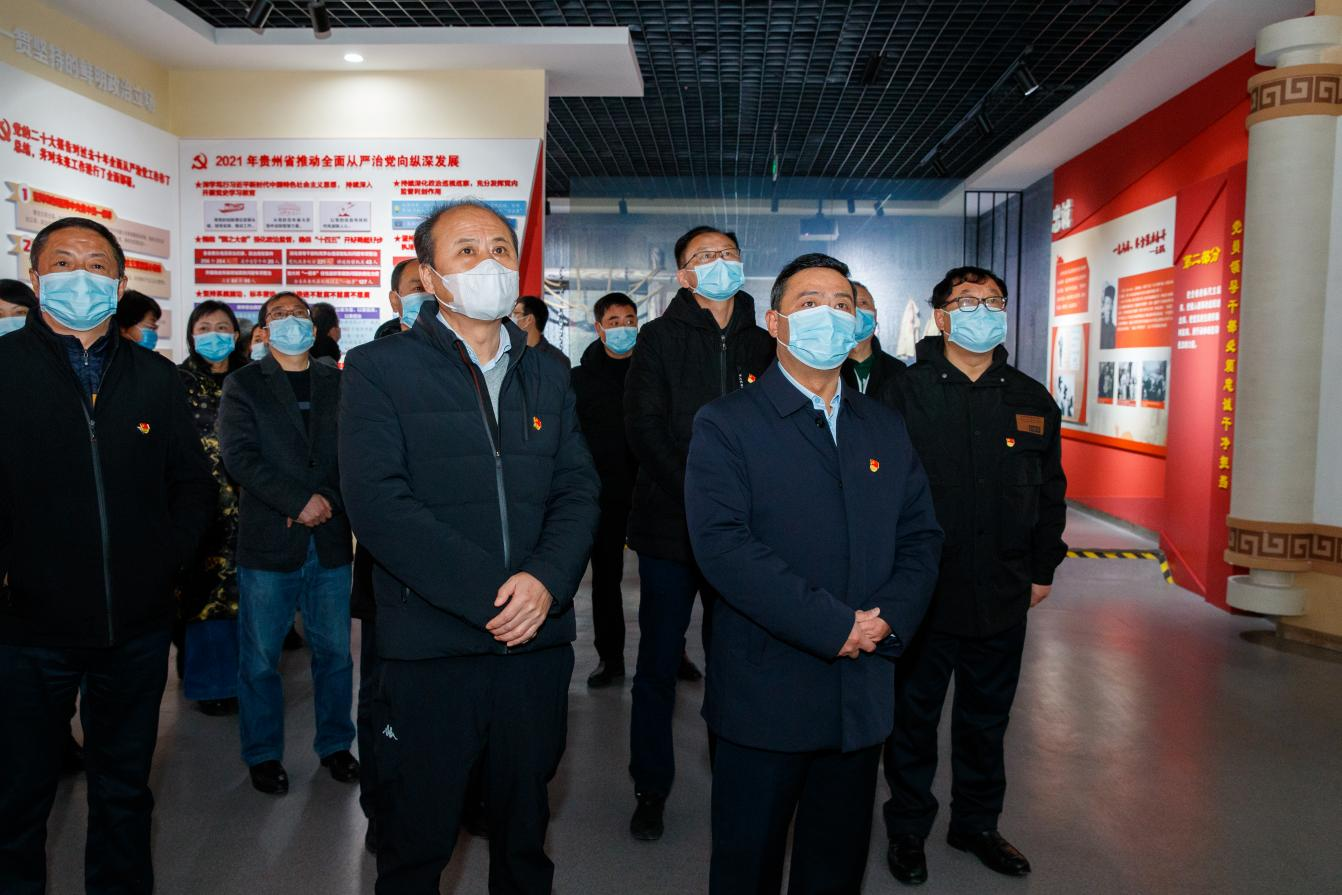 图片2.png 图片2.png