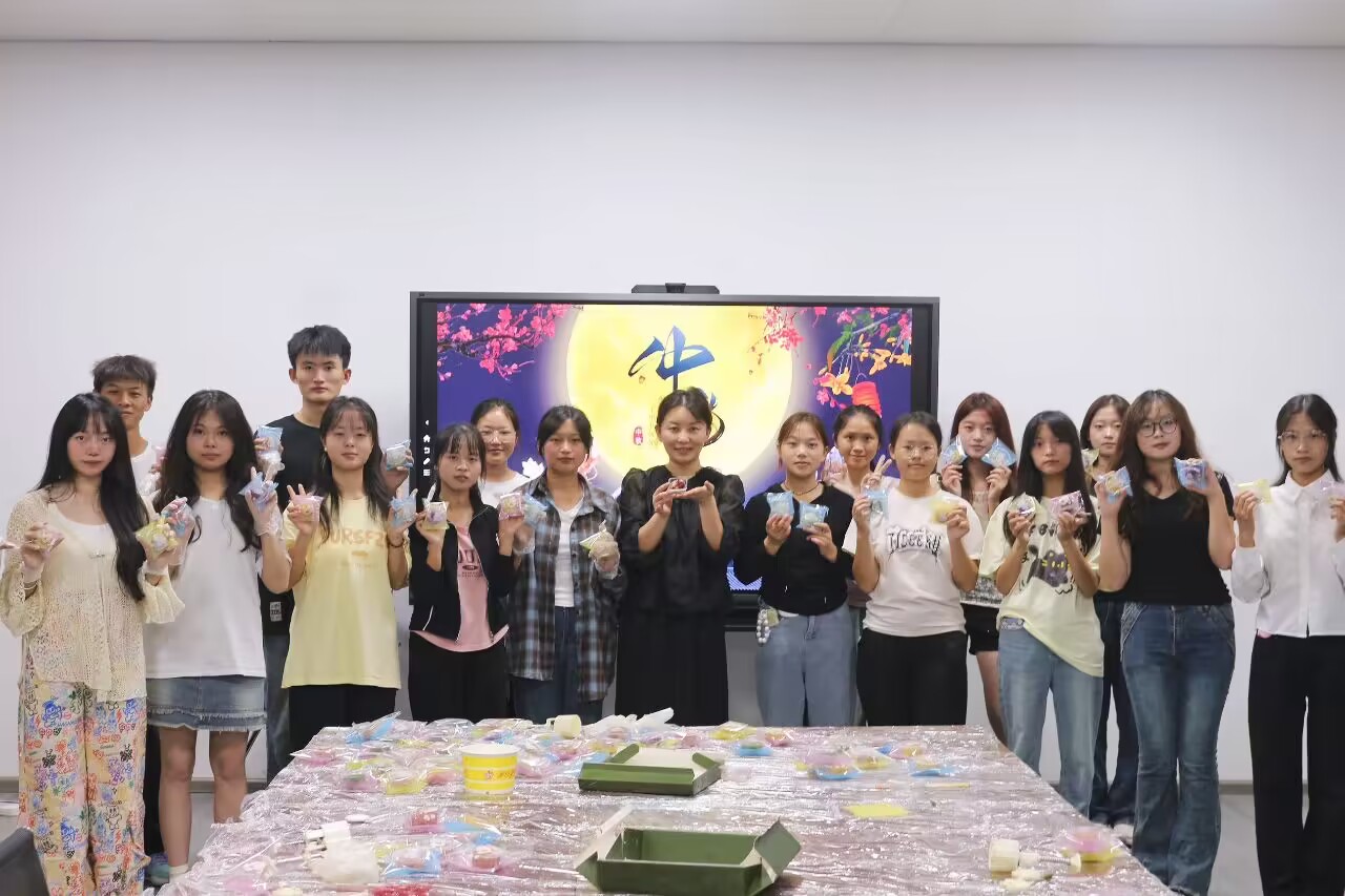 图片 1997588984 图片 1997588984