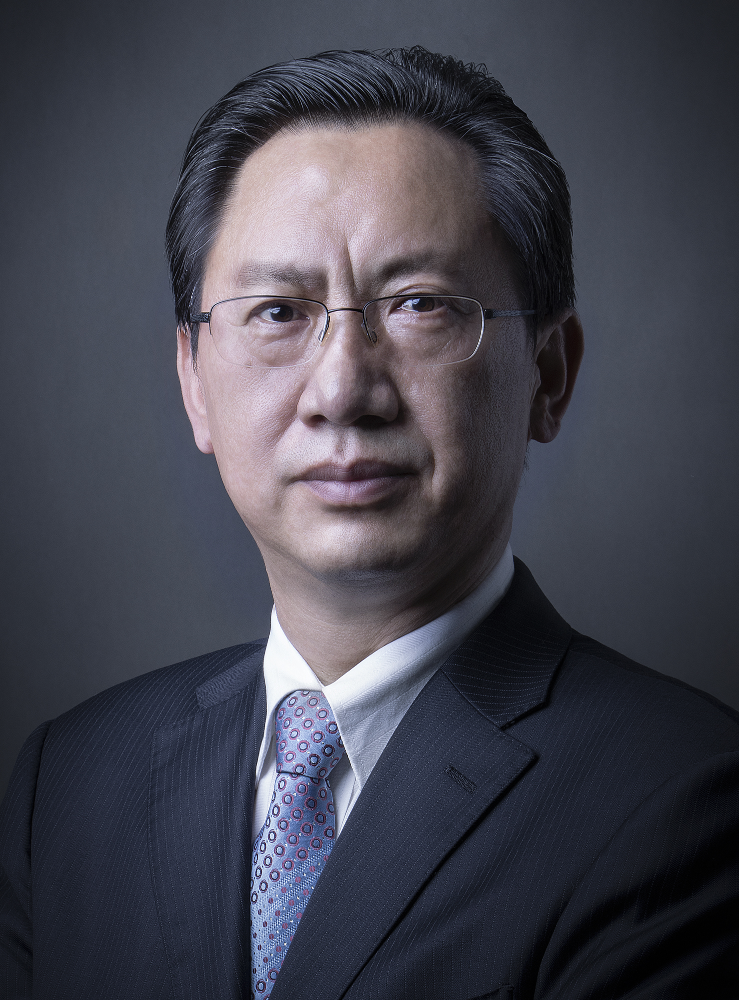 陈应勇.jpg
