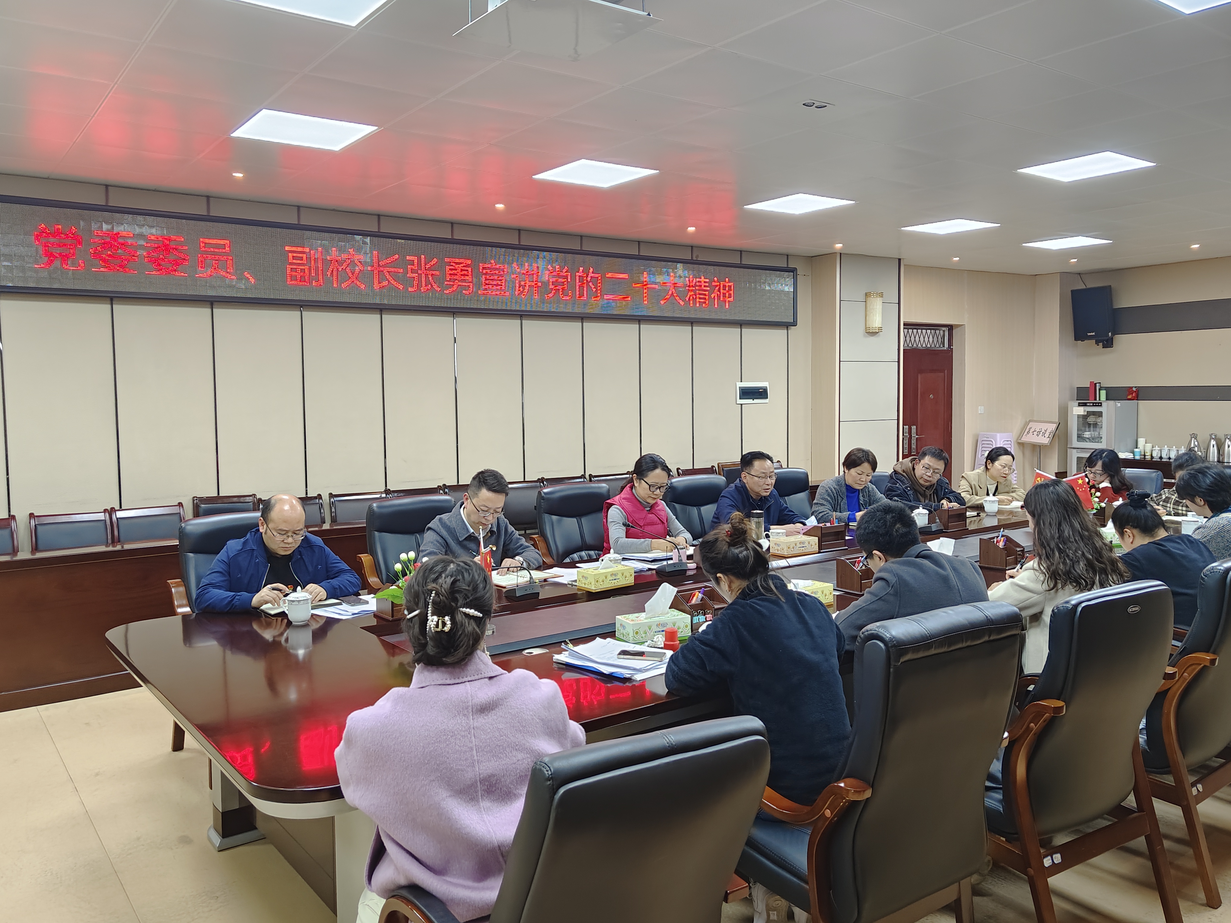 37fbd3928d39cf553ca3cbc180134fd.jpg 37fbd3928d39cf553ca3cbc180134fd.jpg