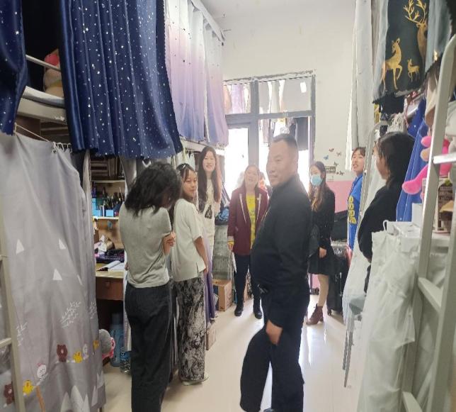 D:\luooyoong\QQ-Records\463884303\Image\C2C\FBBEA9FB4B24EB48D01B202E5BE28962.jpg D:\luooyoong\QQ-Records\463884303\Image\C2C\FBBEA9FB4B24EB48D01B202E5BE28962.jpg