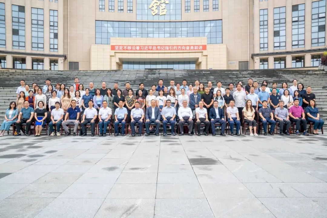 c2cf4c4220d94293b19abf5ab8ab4442.jpg c2cf4c4220d94293b19abf5ab8ab4442.jpg