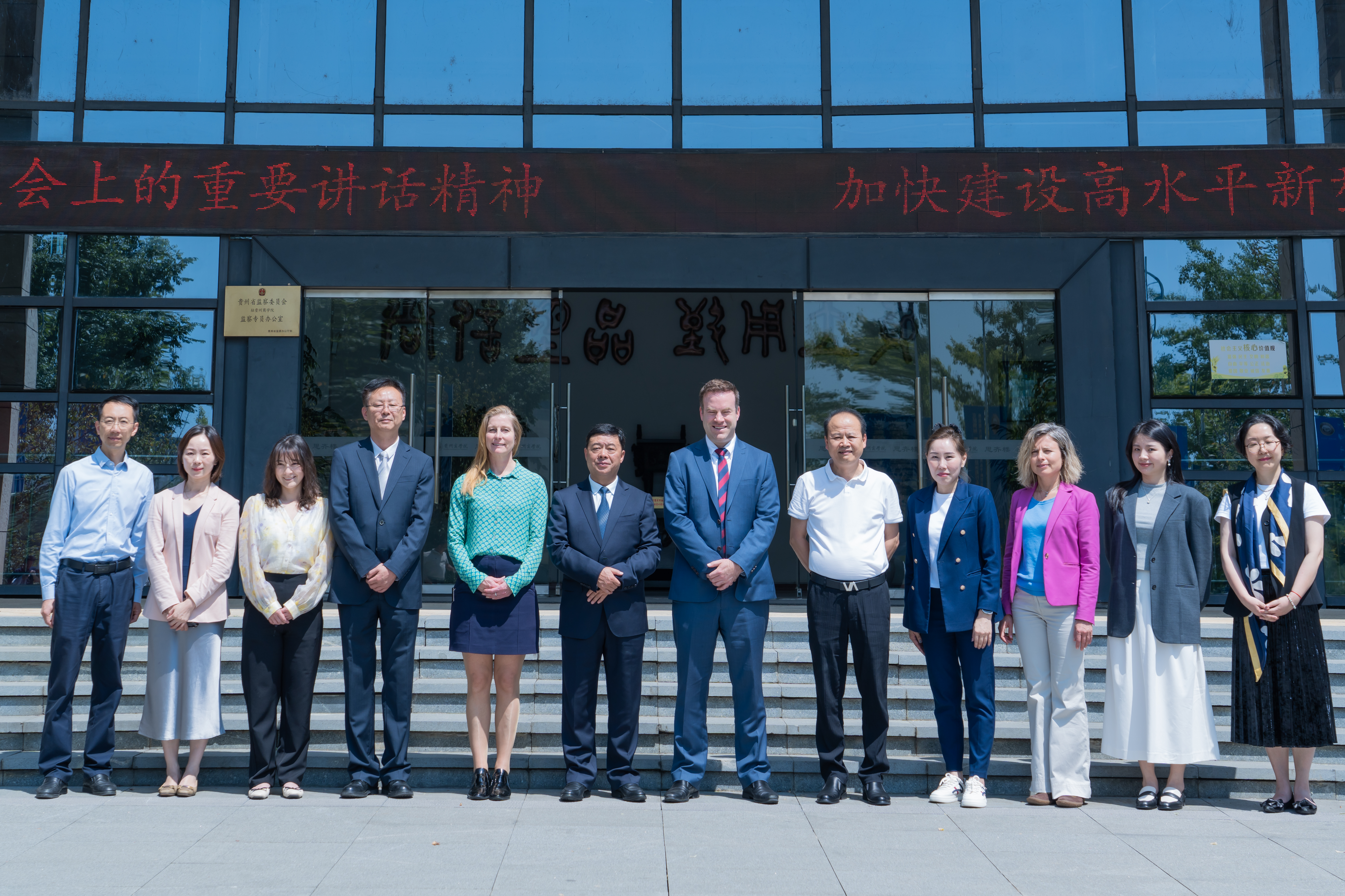 aaac9bd726bb84361b8aa0a78dfeafde_.jpg aaac9bd726bb84361b8aa0a78dfeafde_.jpg