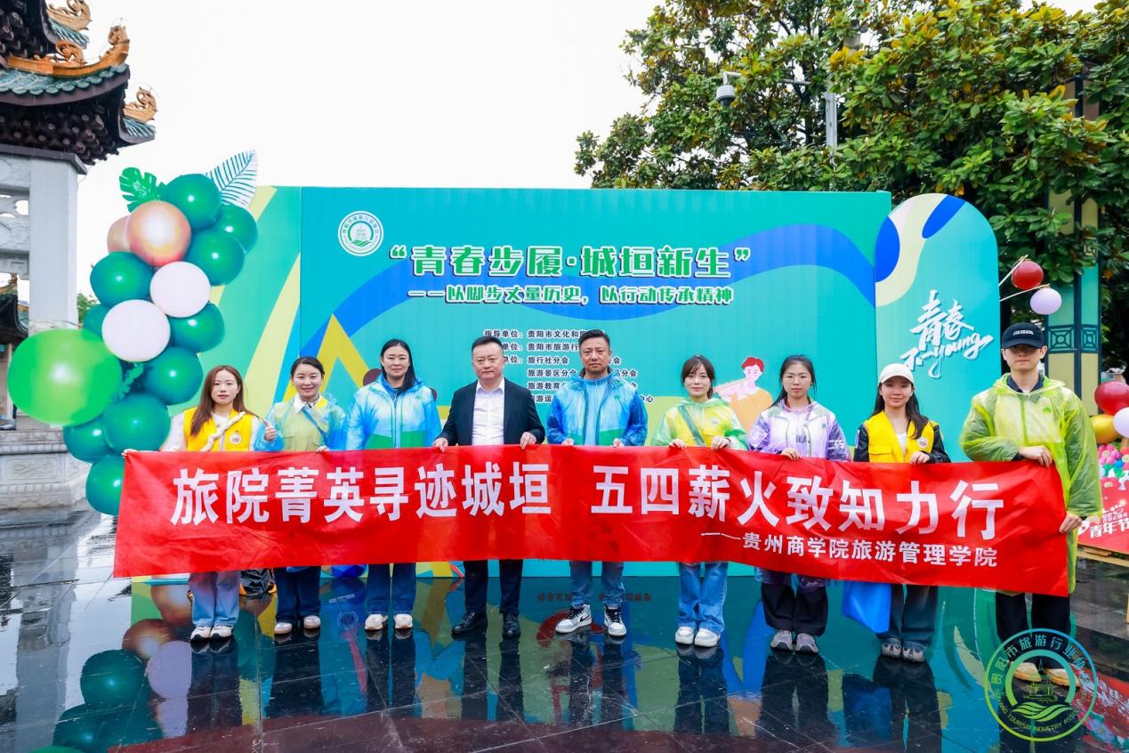 53d0b8baca54a55b2047423a3a7e434d