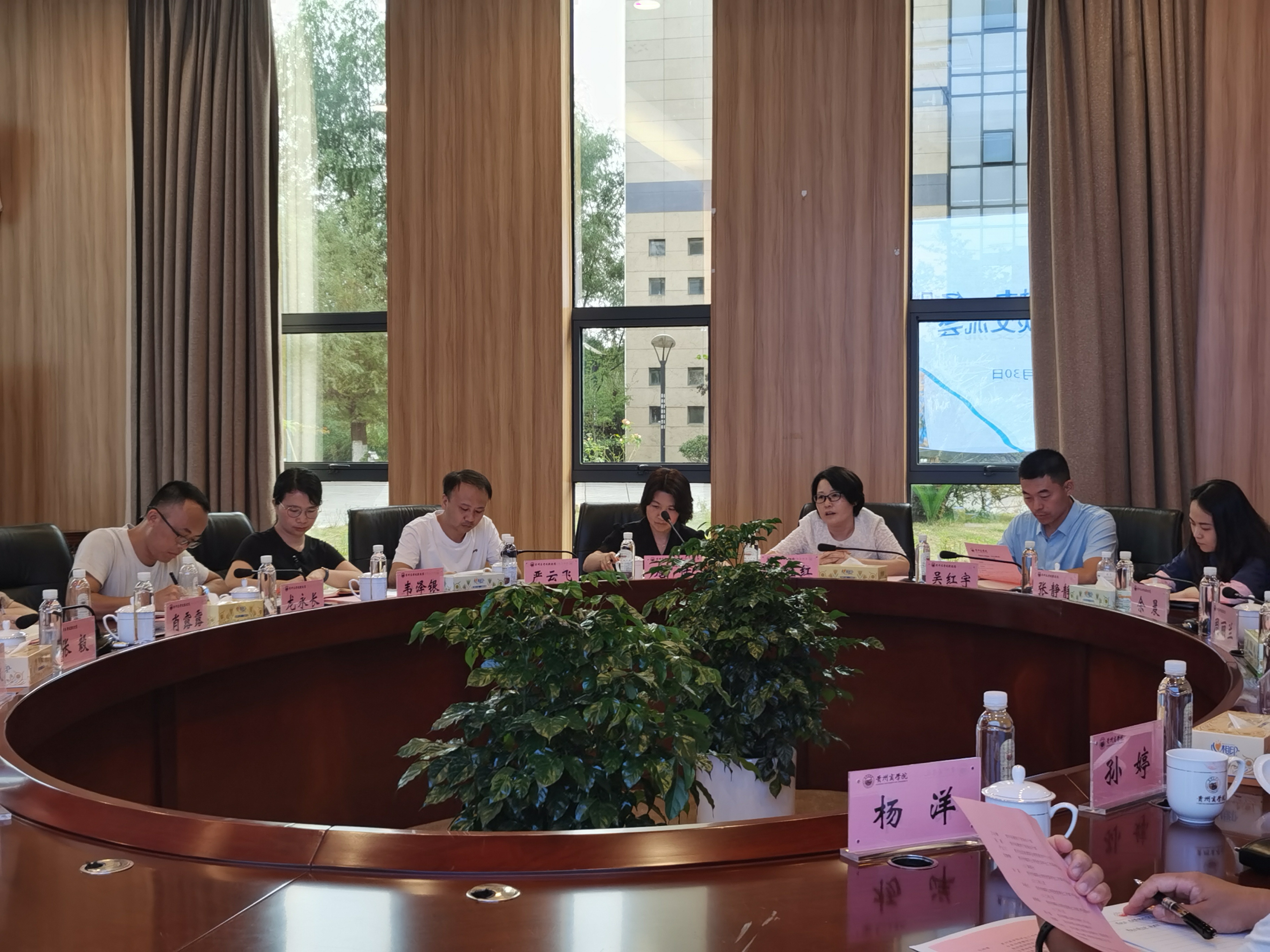 照片 2.jpg 照片 2.jpg