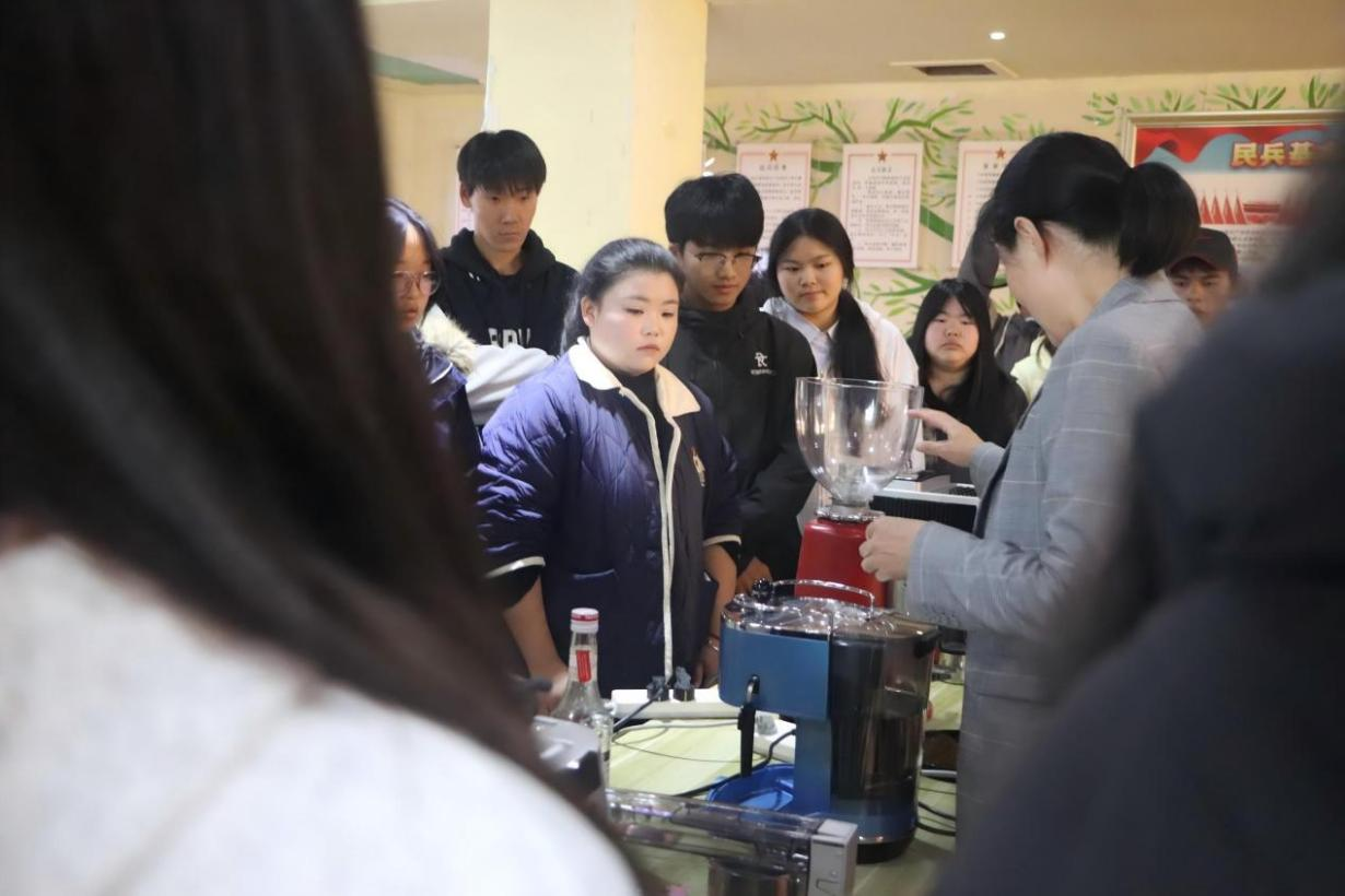 图片13.png 图片13.png